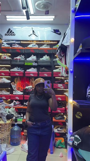 Explore the Latest Trends in Fitted Caps
