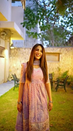 Most Beautiful NewsAnchors on Reels