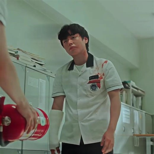 Si-eun Aura Moment🔥☠️🎬 | Weak Hero Class 1 #shorts #edit #weakhero