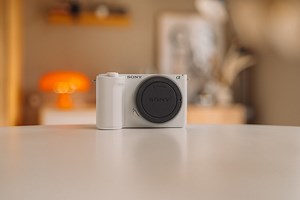 ソニー VLOGCAM ZV-E10 II レビュー｜動画クリエイター DAIGEN | ShaSha