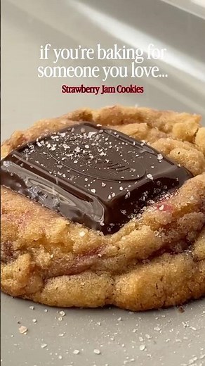 Strawberry Jam Cookies
