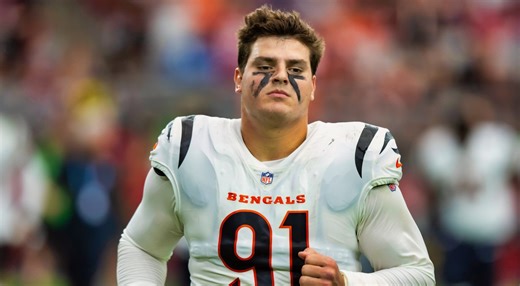 Baltimore Ravens Face Serious Accusations Of "Collusion" After Signing Trey Hendrickson - Calls For NFL Investigation