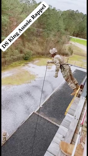 First time doing the Aussie Rappel. #fyp #military #drillsergeant #aussierappel #army