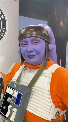 Twi'lek Pilot #twilek #xwing #starwars #disney