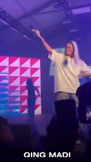 Qing Madi performed “Favorite Psycho” at OurHomecoming festival! | Madi News