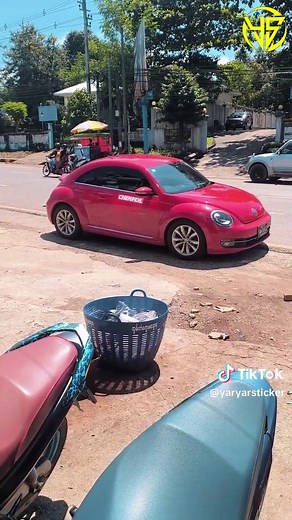 Ducati stickerမကပ်သေးခင် လျှပ်တဖြတ်😊😊😊#yaryar #sticker #ducati#logodesign #motorcycle #ducatidecalsticker