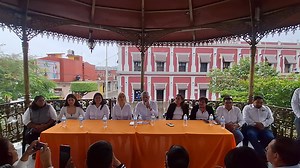 RUEDA DE PRENSA DEL PRE-CANDIDATO A LA PRESIDENCIA MUNICIPAL DE MISANTLA: RENÉ OMAR JAEN DOMÍNGUEZ Con el inicio formal del periodo de pre-campañas en el estado de Veracruz, el pre-candidato a la presidencia municipal de Misantla, Químico René Omar Jaén Domínguez, en compañía de familia y amigos, brindó una rueda de prensa a los medios de comunicación donde dio a conocer el motivo de su participación por el partido Movimiento Ciudadano. Puedes consultar el cuestionamiento de Noticosas Misantla a