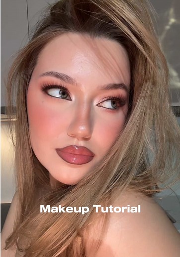 Airbrushed Glam Makeup Tutorial: Soft Eyes & Lip Combo