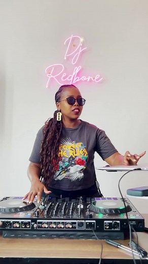 Nyashinski Aminia Mashup on Liquid Riddim