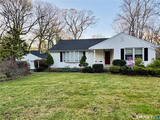 195 Farmstead Ln, Glastonbury, CT 06033 - MLS 24164479 - Coldwell Banker