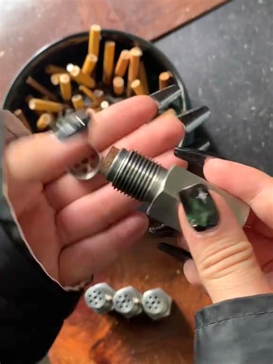 🚨Is your CHECK ENGINE light on? Don't pay a mechanic hundreds! A faulty 02 Sensor is the #1 cause and it's EASY to fix yourself. Our premium oxygen sensor: ✅Direct OEM Fit - No guesswork ✅Boosts MPG & Restores Power ✅5-Minute DIY Install (Save $$!) Watch how easy it is to replace it and get your car running smoothly again. ⬇️Get the RIGHT sensor for your car now! Click the link in our bio! #O2Sensor #CheckEngineLight #DIYMechanic #CarRepair | Light & Logic