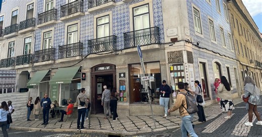 Por dentro da livraria mais antiga do mundo: como é a loja que vende livros há quase 300 anos