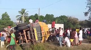 VÍDEO: El momento de la explosión de un camión cisterna que mató al menos a 40 personas en Liberia