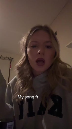 cheekycharliessecret (@cheekycharliessecret)’s videos with original sound - ʚĭɞ