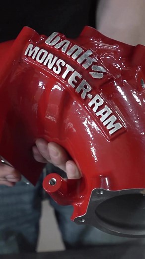 @customoffsets - You NEED this if you have a 6.7 Cummins. Monster-Ram is a beast that only Banks could have unleashed. Banks Monster-Ram improves airflow from the intercooler. Flows 936 cfm (71.5 lbs/min) Banks High-Flow Heater and Billet Intake Plate compared to Stock's 421 cfm (32.16 lbs/min) and eliminates the threat of the infamous Cummins killer grid heater bolt! #bankspower #customoffsets #dodge #ramtrucks #diesel #6point7