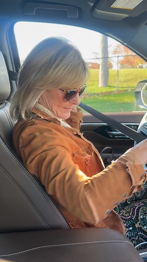 2K views | Where has this feature been all my life?! #chevy #dehavenduo | DeHaven Chevrolet | Facebook