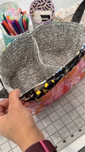 This video features 2 of the 5 organizers I’m teaching you how to make in my NEW Organizer Club- Second Edition. These organizers are helping me tidy up my studio. If you want to learn how to make them just comment “GetOrganized” (exactly as shown) below and I’ll send you the info! #craftygemini #onlinesewingclasses #organizers #fabricorganizers | Crafty Gemini