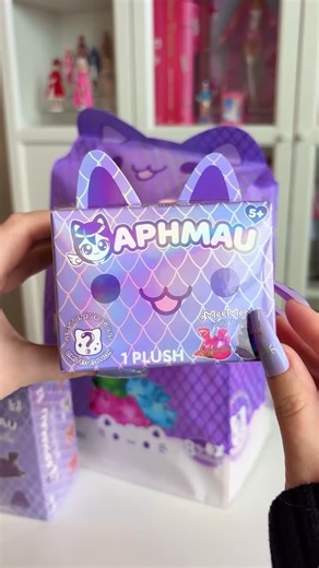 hibarbiegirls ♡ asmr on Instagram: "#ad Unboxing *new* APHMAU Gemstone Dragons! 💎 Find the full collection available now at Target & Walmart @aphmeow_store @bonkerstoyco #aphmautoys #mysterymeemeows #aphmau #toyunboxing #asmrunboxing"