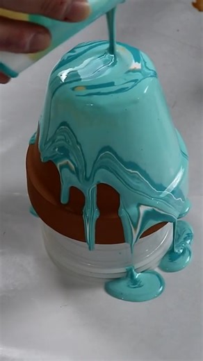 Satisfying Pour on Terracotta Pots | Amanda's Designs