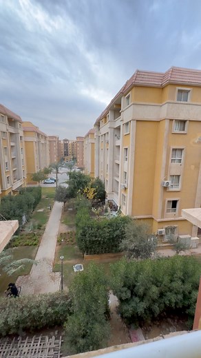 بمليون و 450 ألف جنيه بس امتلك شقتك في كمبوند متكامل الخدمات...استلام فوري ومتشطبة الترا سوبر لوكس دة سعر الشقة بالكامل مش المقدم الشقة مساحتها ٨٠ متر غرفتين وريسيبشن ومطبخ وحمام في اكتوبر الجديدة علي طريق الواحات : للمعاينة والتفاصيل تواصل معانا ع الرقم 01008607086 #شقق_سكنية #اكتوبر_الجديدة | سهم البورصة العقارية