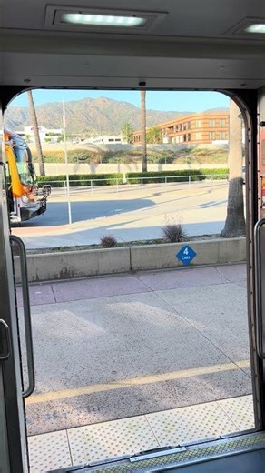 Metrolink Hyundai Rotem BiLevel Coach Car 282 Doors Closing