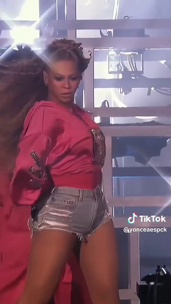 Beyonce's Iconic Coachella Performance Highlights