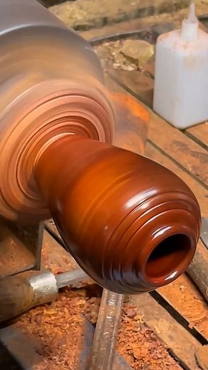 Mastering The Gift Gouges: A Practical Woodturning Guide | Caitlin Barton