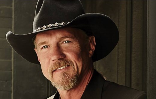 Trace Adkins I’ll Be Home For Christmas [Official Video]