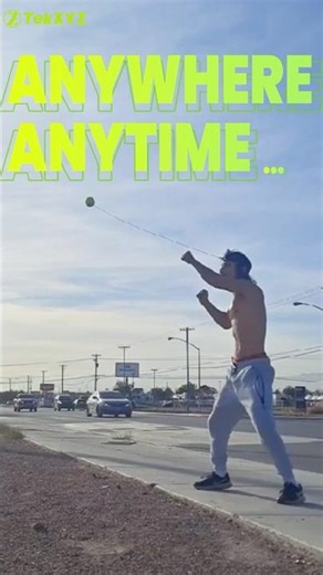 Boxing Reflex Ball Training on the Street 🥊 | Train Anytime Anywhere with TekXYZ