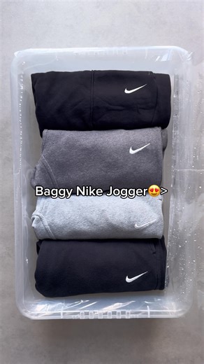 Styling Baggy Nike Joggers for a Chic Look