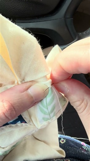 Hand sewing a cathedral windows quilt. #sewing #handsewing #cathedralwindowsquilt