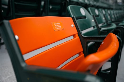 UFCU Disch-Falk field debuts tribute to Texas baseball's biggest fan