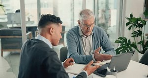 Financial Advisor Handshake Laptop Asset Management Stock Footage Video (100% Royalty-free) 3613887027 | Shutterstock