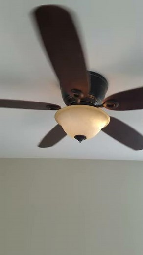 Noisy Harbor Breeze Pawtucket ceiling fan