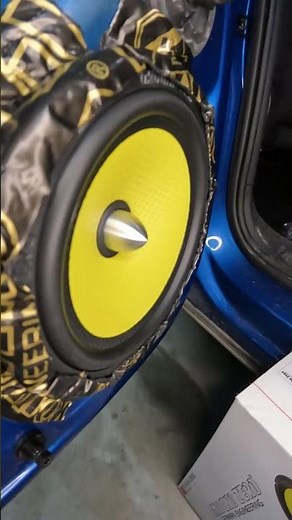 Ground Zero Speakers GZTK 165 On Rear Doors Vw