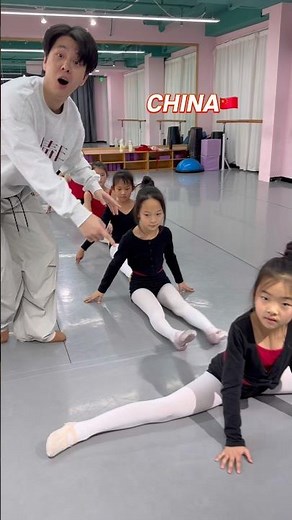 China vs France Flexibility PK, Part 2: The Middle Splits Challenge!#dance#fyp #flexibility ‪@BYMELI‬