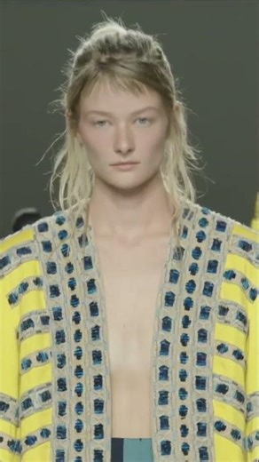 Dries Van Noten @Paris Fashion Week Spring Summer 2026; no bra 3
