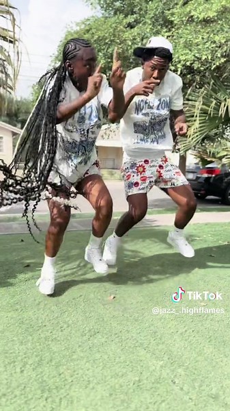 New Dance Challenge: Jazz and Kaka Kiss on Live 🔥🔥‼️