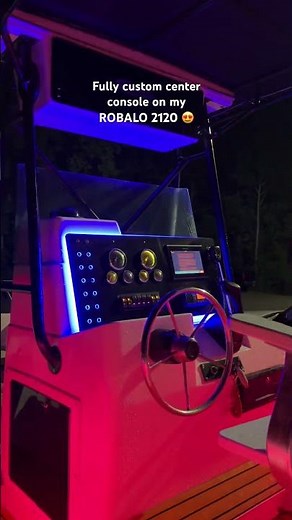 This one took a lot of work! Robalo 2120 Simrad GO9