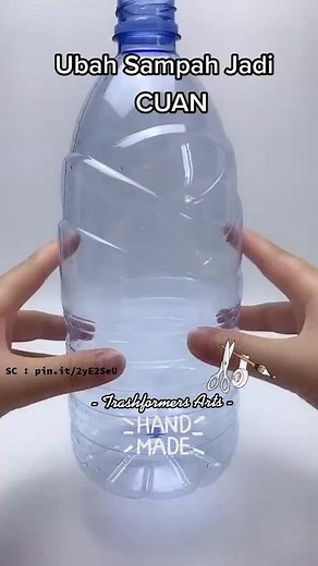 Ubah Botol Plastik Jadi Keranjang Bunga Kreatif