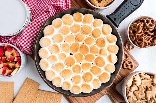 Easy 3 Ingredient S'mores Dip