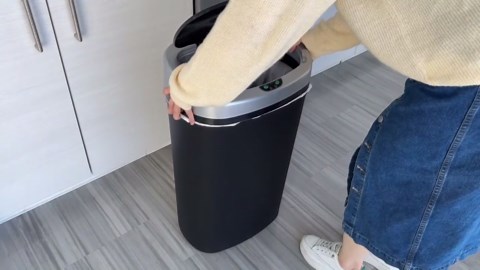 13 Gallon Plastic Sensor Kitchen Trash Can with Odor Filter, Slim Space-Saving Garbage Bin