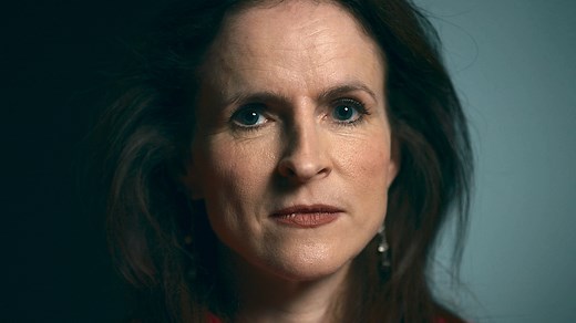 The Fall: Skydive Murder Plot - Series 1: Episode 1 | Channel 4