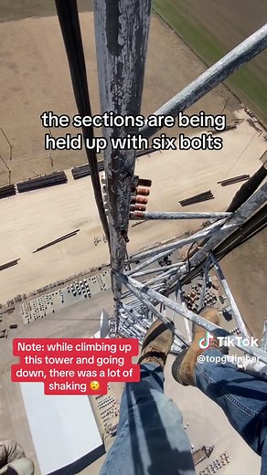It amazes me that these Rohn guide towers are very small, i worked on a few of these but I figured I’d show you a close-up view how they look when you’re on them #professionalatwork #dangerousjobs #climbing #towerclimber