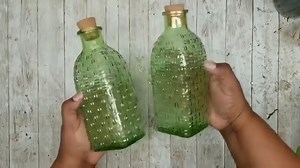 5.2K views · 126 reactions | Simple way to highlight texture on Dollar Tree vases! Use it on a variety of different DIY ideas! | She So CraftDee | Facebook