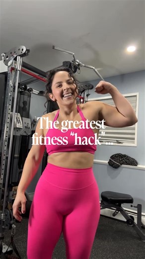 Erica Villani on Instagram: "Since I became a mother, this has truly become my vibe. And it truly has made all the difference in: ✨consistency during difficult times ✨my health (both physical AND mental) ✨how I feel & move through everyday life ✨my ability to show up for myself AND what I love most in my life ✨& yes, improving my body composition over time, too! It’s totally okay to prioritize aesthetic goals, too! But prioritizing your quality of life by improving how you move & feel & function