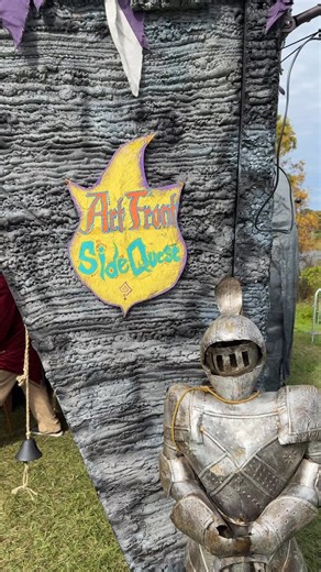 The Golden Owl captors have been identified! Make your way to the Art Front Side Quest castle now to begin the recovery mission and race to unlock the chest. Be the first to Find the Owl, and the prize is yours. Inside this Owl, you’ll find: • [2] VIP Upgrades • An Exclusive Liquid Stranger Side-Stage Viewing Experience • [2] Liquid Stranger Vortex 360° After Party Tickets • Eternal NYE & Loose Lucy’s Merch Bundles • And some Owl Swag. Find it. Keep it. 🗝️🦉 | The Festive Owl