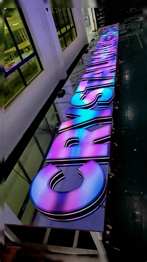 We can make signs with hundreds of colour effects.#sigen #signage