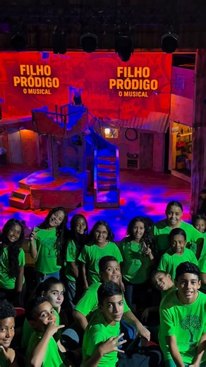 Instituto Ebenézer on Instagram: "Impossível não se emocionar! @omusicalfilhoprodigo representa a quebrada de um jeito que é raro ver no palco: nossa dor, nossa força, nossas contradições e nossa esperança. E quando o Jardim Ângela aparece em cena, onde a gente está inserido, não tem como não se ver ali. A gente se emocionou demais. Tivemos a alegria de sermos convidados para assistirmos @omusicalfilhoprodigo , novo espetáculo da @cianissi e somos muito gratos pelo convite e pela oportunidade de