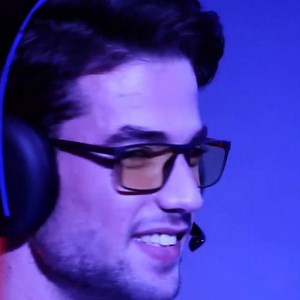 1.3K views · 16 reactions | 烙烙 It's time to shield up! Who loves...